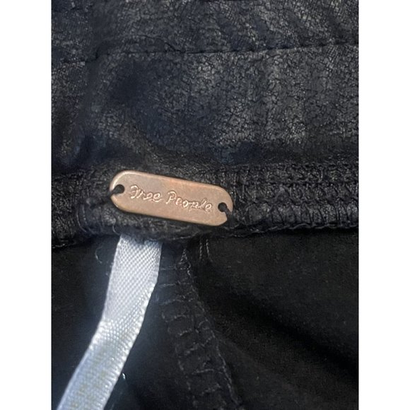 Free People Pants Womens Size M Black Faux Leather 100% Polyester - Picture 8 of 8